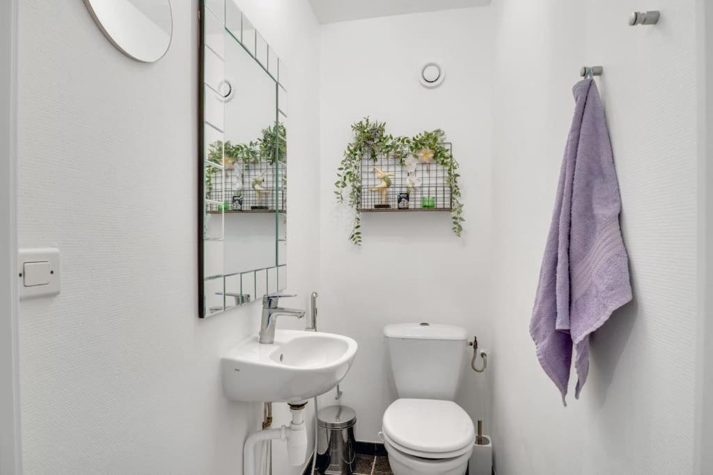 La Prom - A Two Bedroom Apartment With A Sea View Nice Luaran gambar